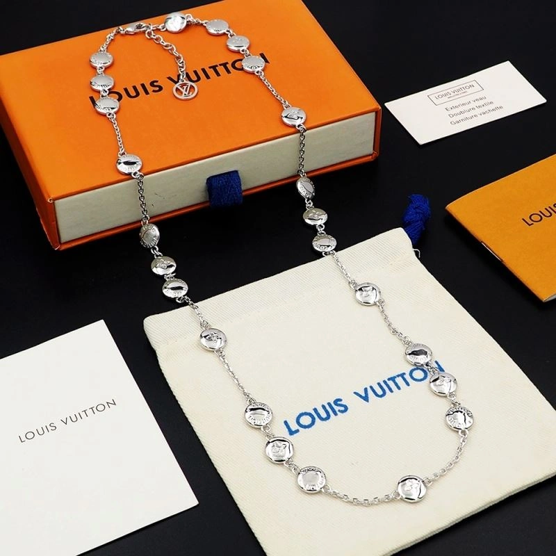 Refined Louis Vuitton Necklaces 251199