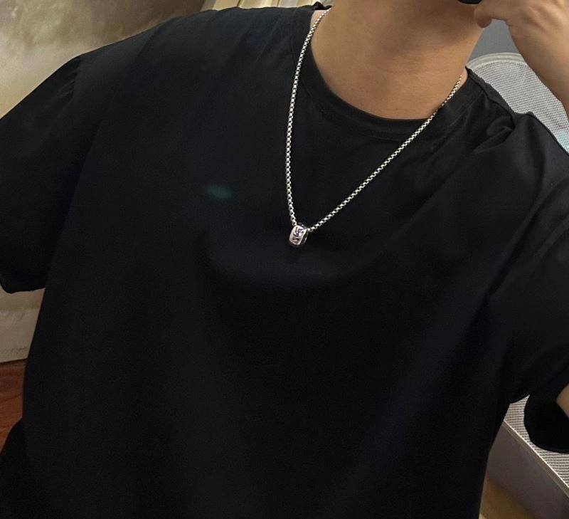 FlexibleFit Louis Vuitton Necklaces 251698