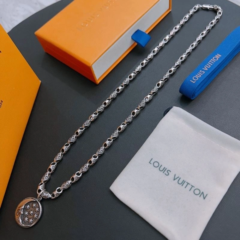 QuickDry Louis Vuitton Necklaces 251693