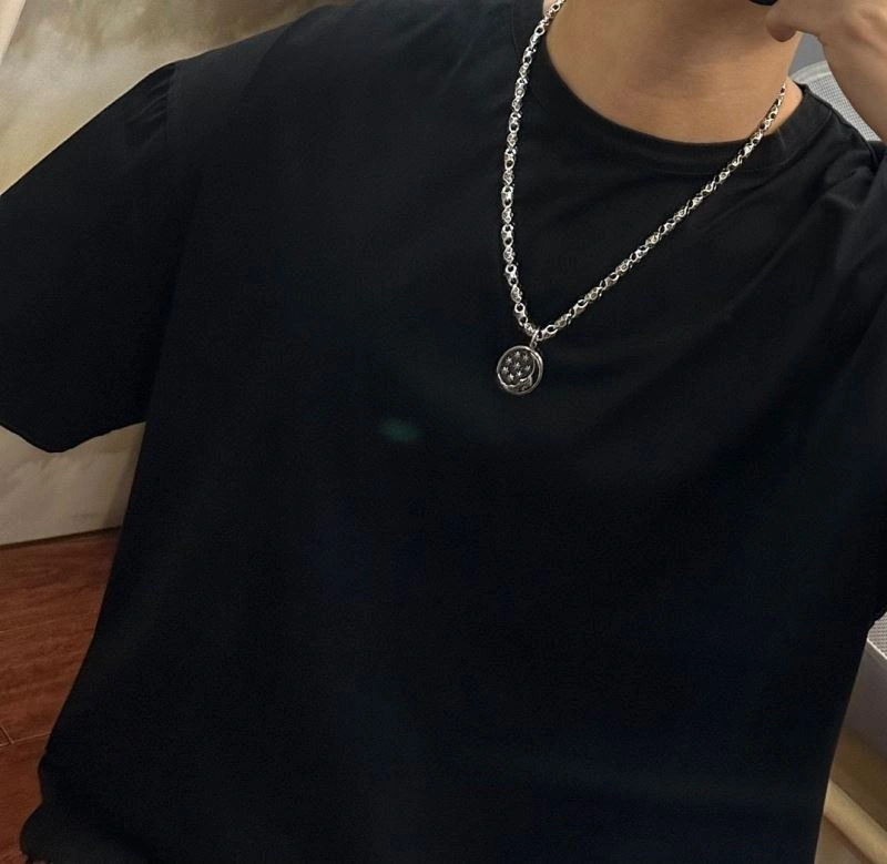 QuickDry Louis Vuitton Necklaces 251693