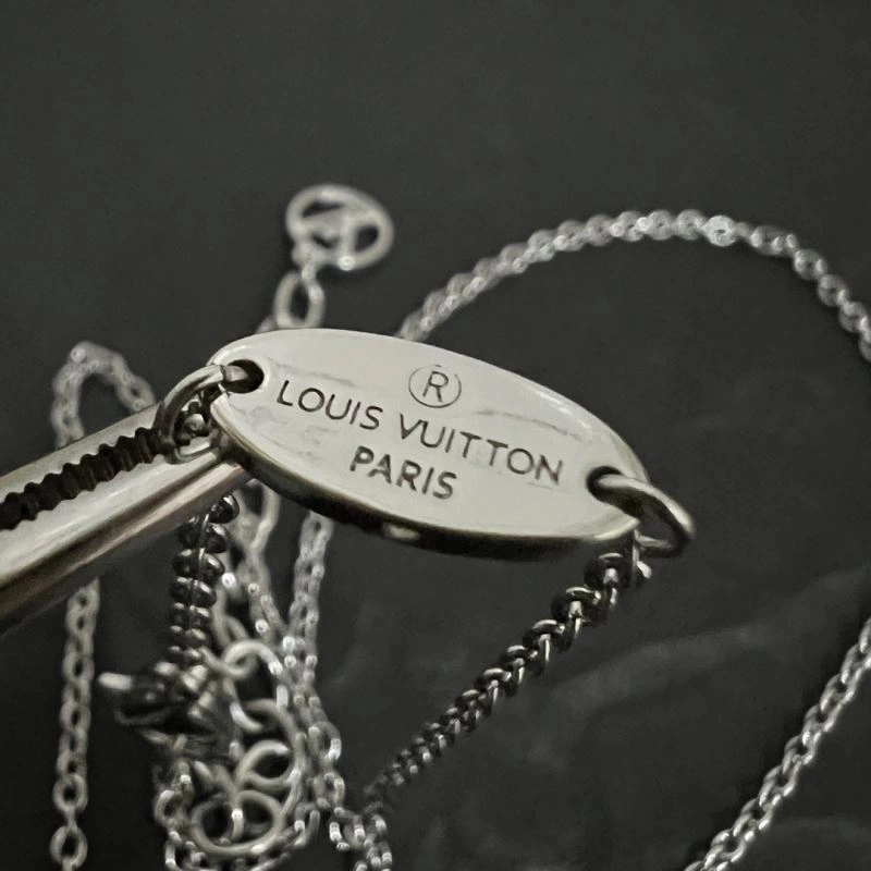 Louis Vuitton Necklaces GoAnywhere 251684