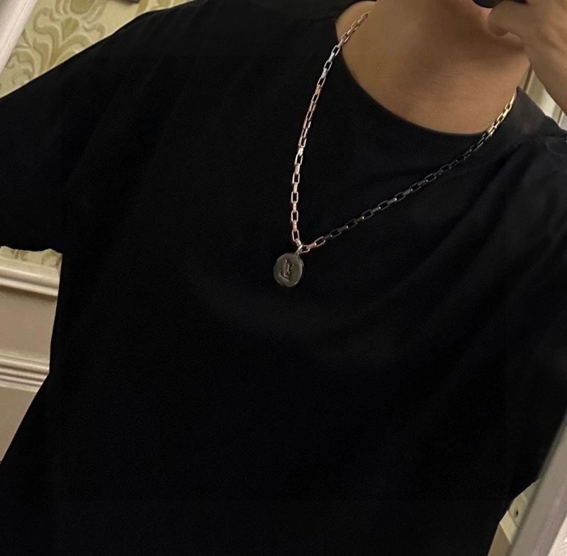 HighQuality Louis Vuitton Necklaces 251676