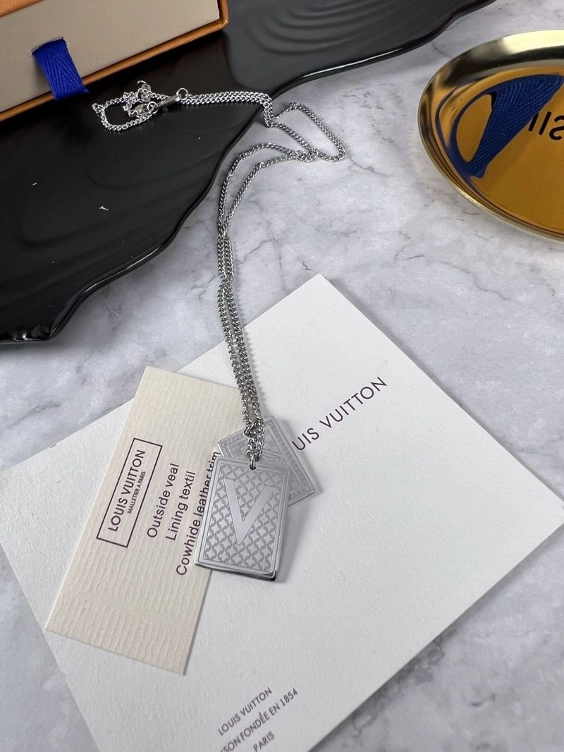 Louis Vuitton Necklaces Casual 251671