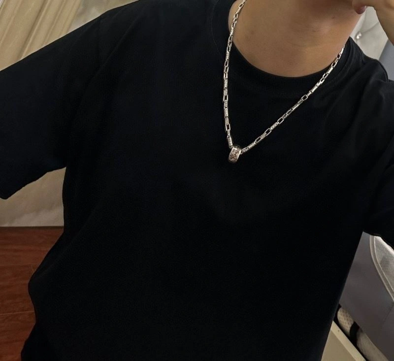 Durable Louis Vuitton Necklaces 251641