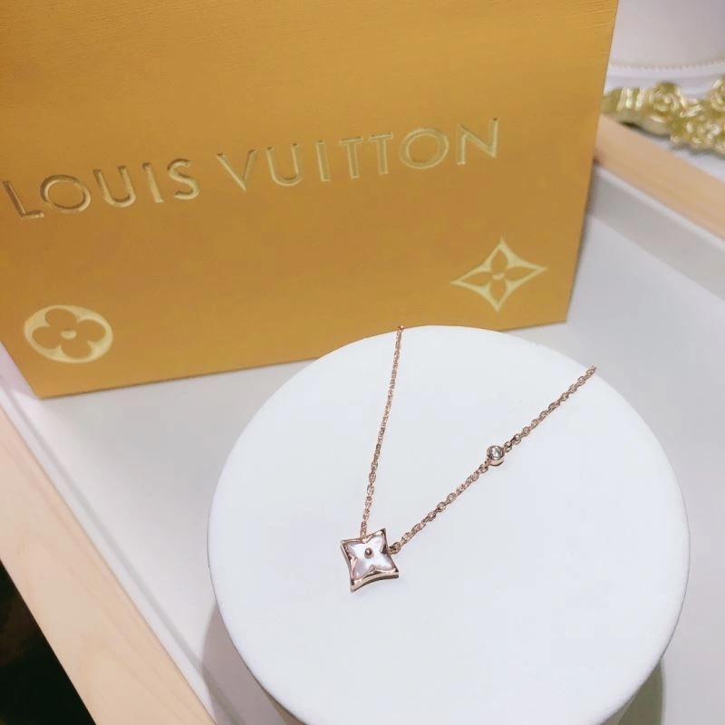 Louis Vuitton Necklaces Original 251638