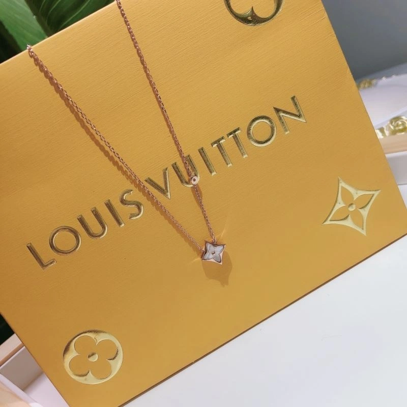 Louis Vuitton Necklaces Original 251638