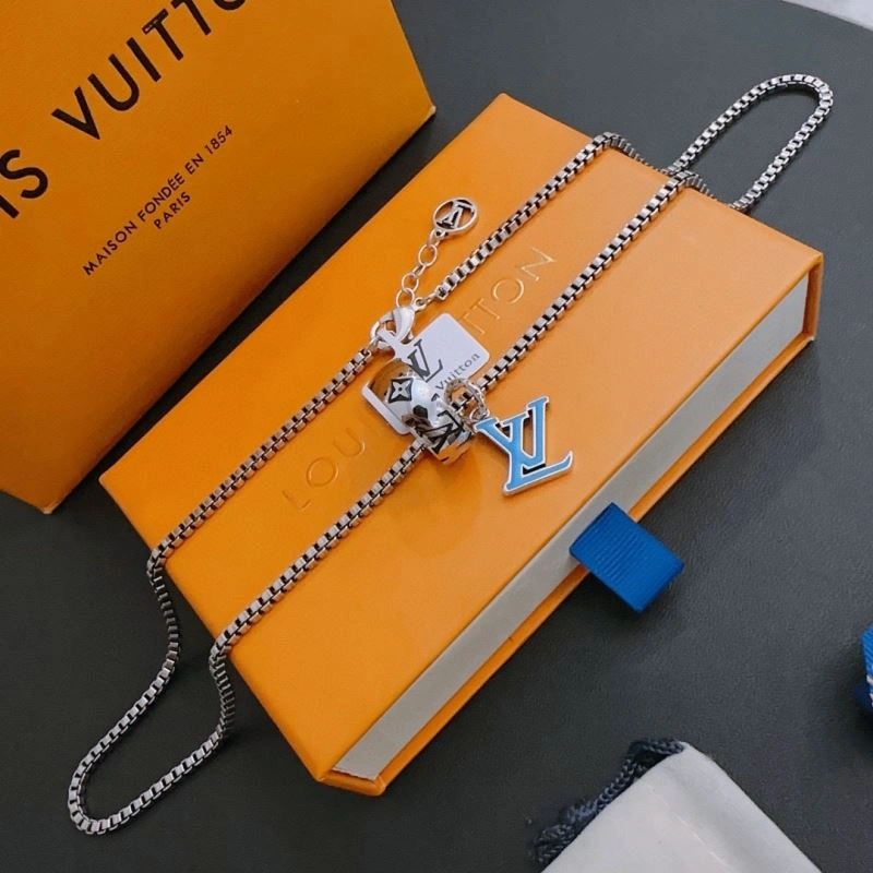 Popular Louis Vuitton Necklaces 251661