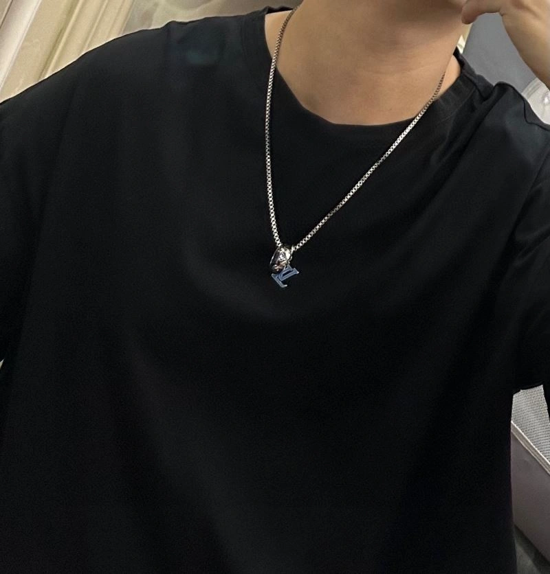 Popular Louis Vuitton Necklaces 251661