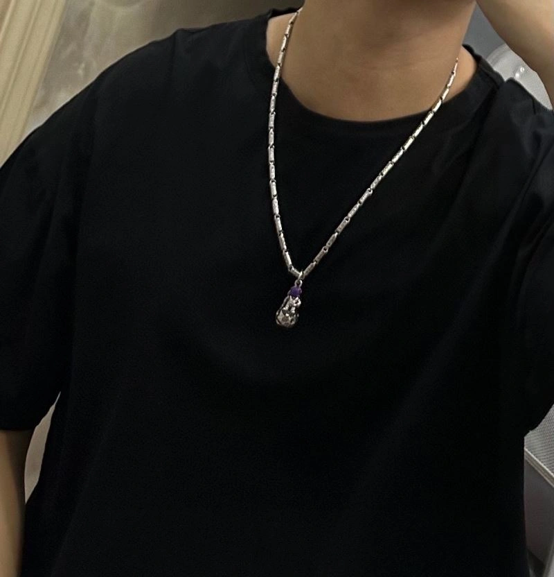 Versatile Louis Vuitton Necklaces 251644