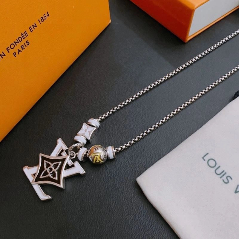 Louis Vuitton Necklaces Sophisticated 251663