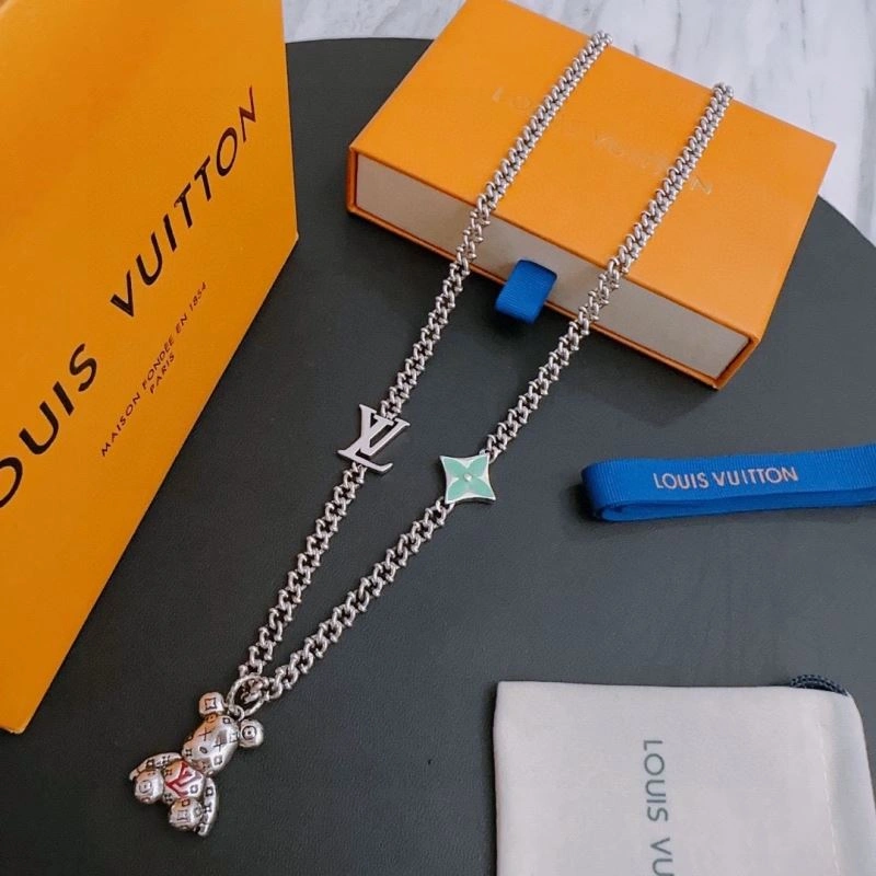 Louis Vuitton Necklaces WeatherProof 251640