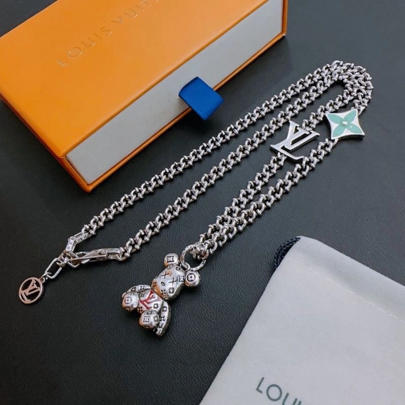 Louis Vuitton Necklaces WeatherProof 251640