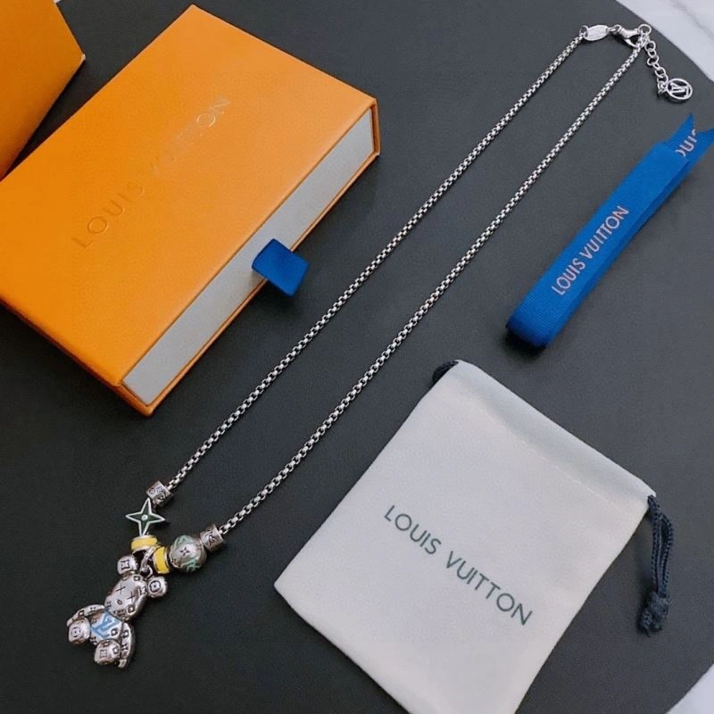 TravelReady Louis Vuitton Necklaces 251654
