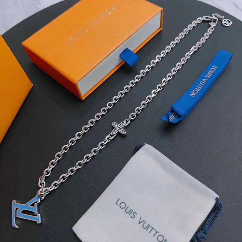 EyeCatching Louis Vuitton Necklaces 251653