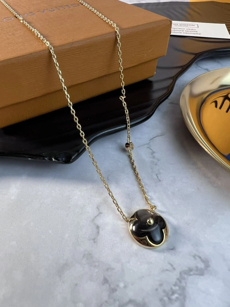 Louis Vuitton Necklaces MoistureWicking 251635
