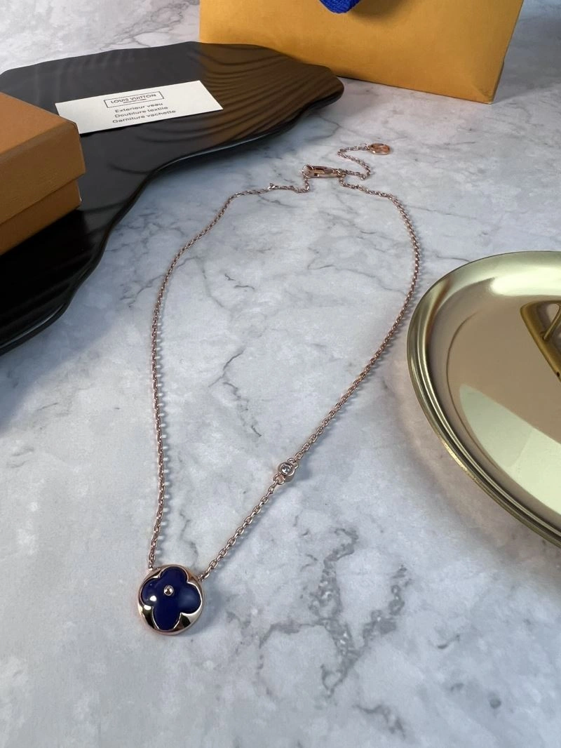 Packable Louis Vuitton Necklaces 251634