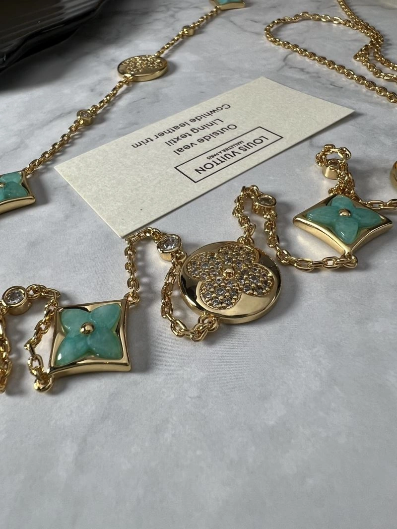 Louis Vuitton Necklaces WaterResistant 251520