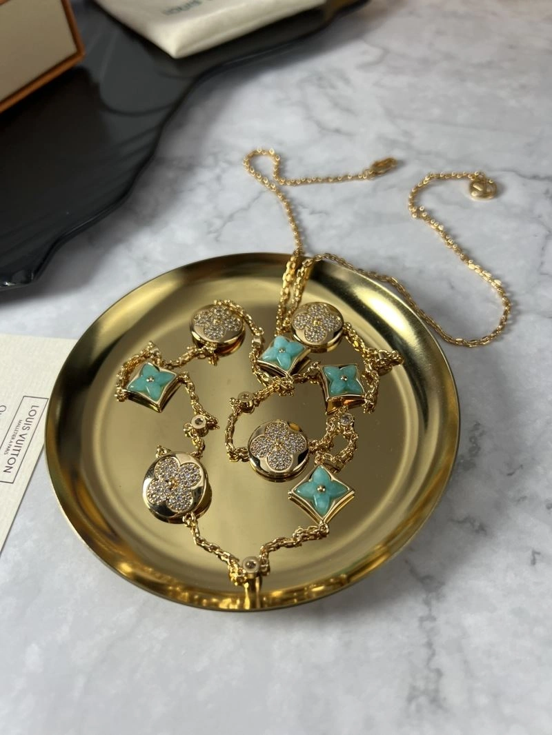 Louis Vuitton Necklaces WaterResistant 251520