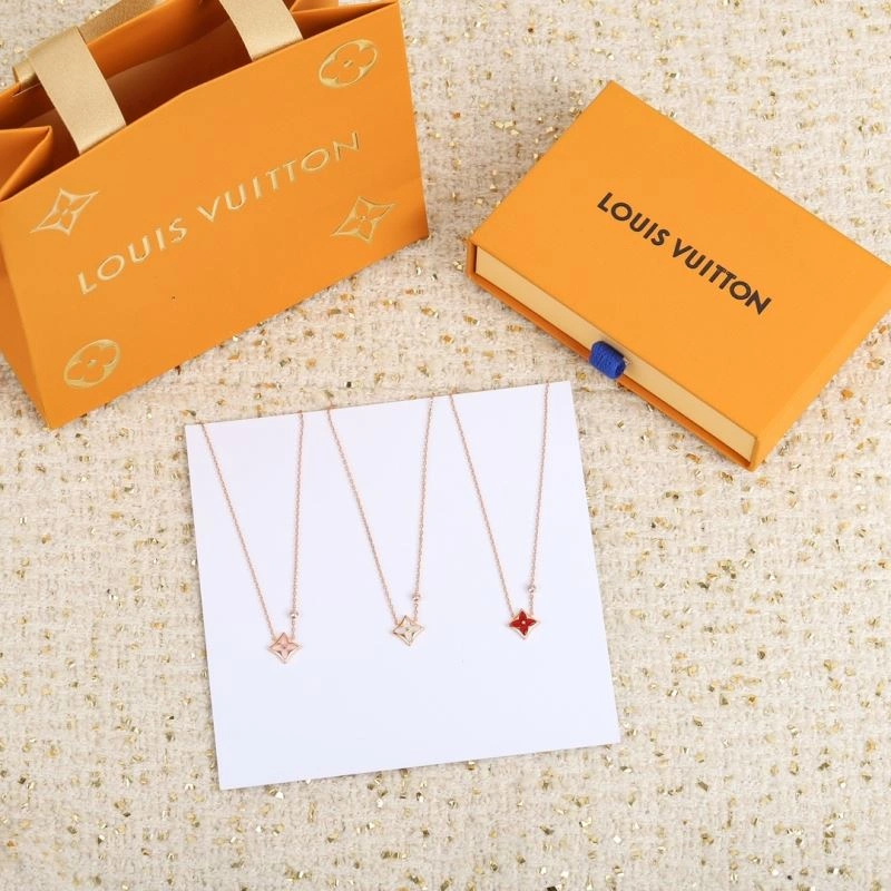 Contemporary Louis Vuitton Necklaces 251545