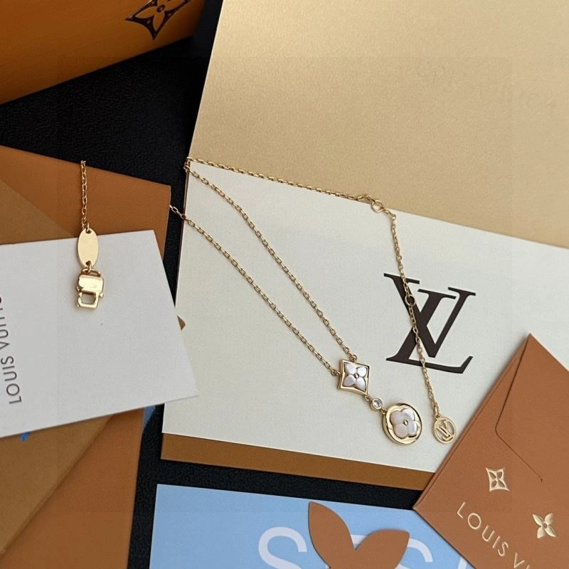 Louis Vuitton Necklaces MoistureWicking 251527