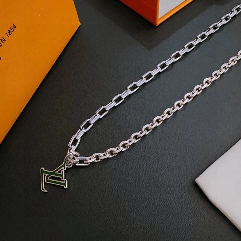 Louis Vuitton Necklaces WellDesigned 251537