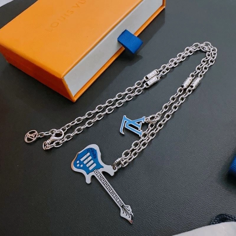 Contemporary Louis Vuitton Necklaces 251535