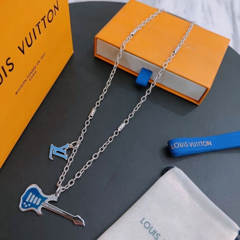 Contemporary Louis Vuitton Necklaces 251535