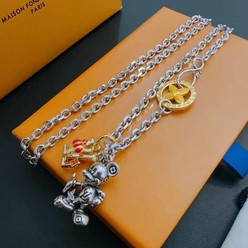 Louis Vuitton Necklaces Compact 251536
