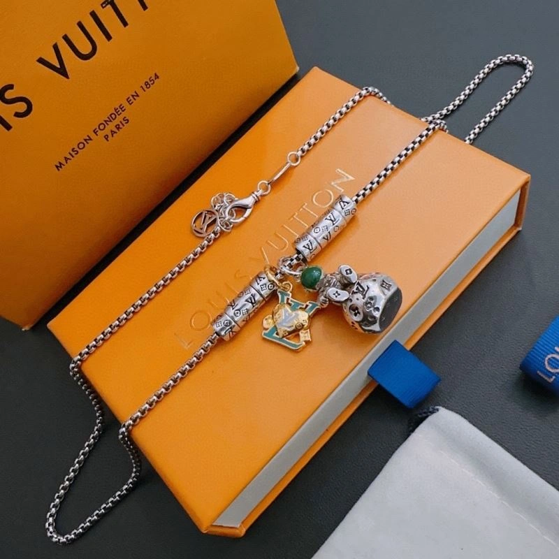 Louis Vuitton Necklaces Sustainable 251525