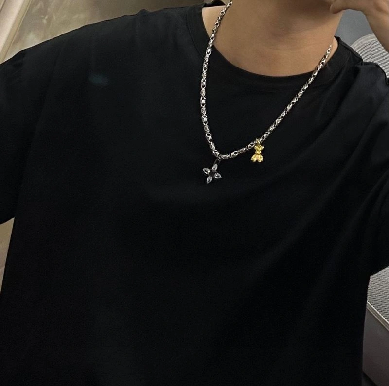 Youthful Louis Vuitton Necklaces 251542