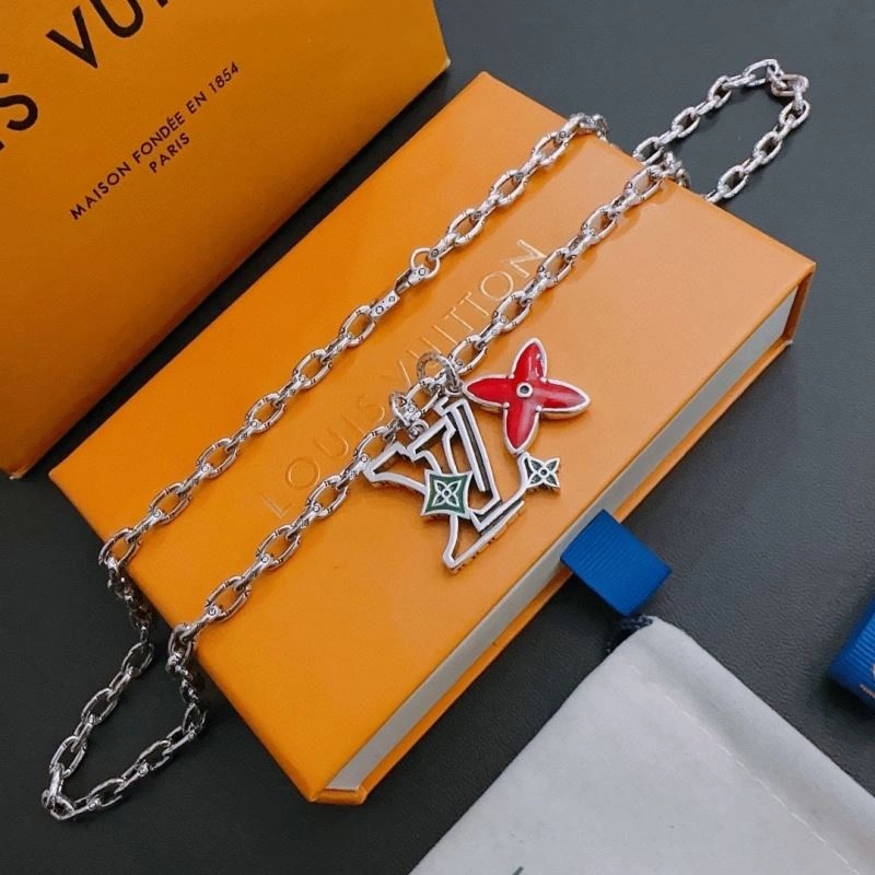 Louis Vuitton Necklaces Youthful 251513
