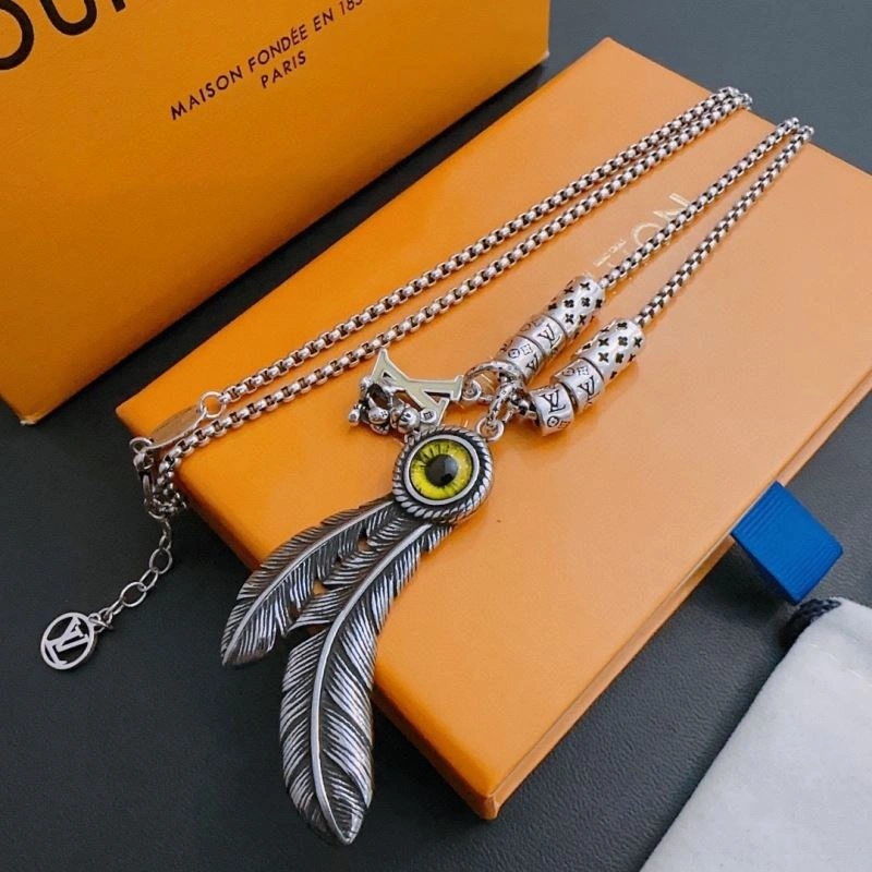 SportInspired Louis Vuitton Necklaces 251512