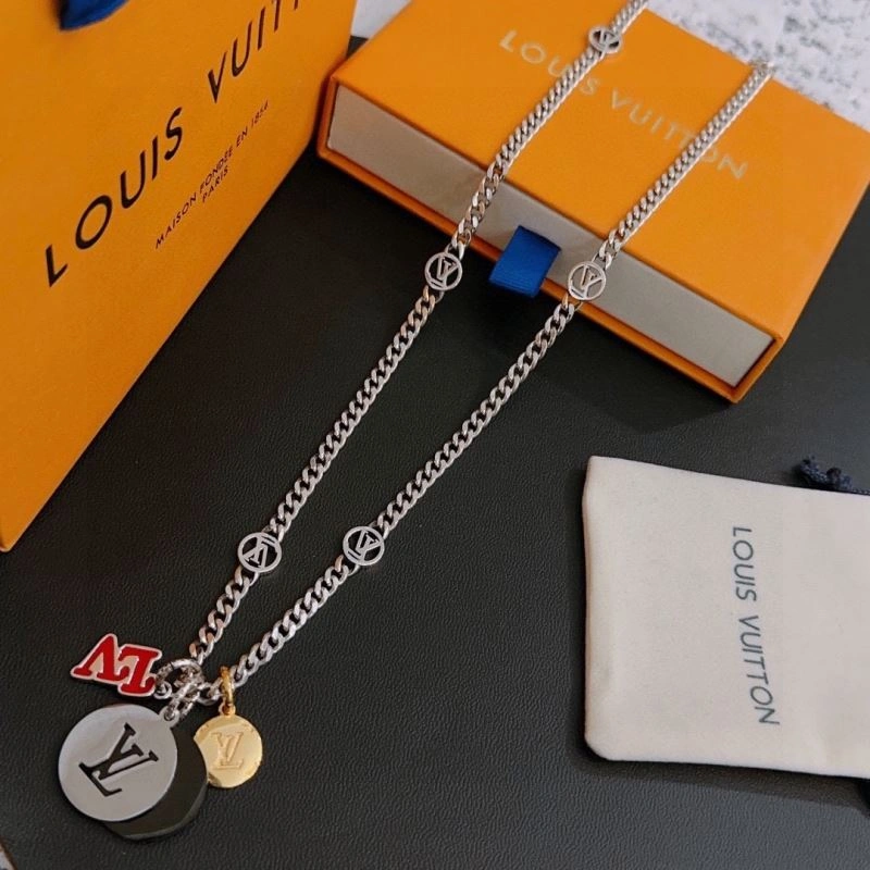 Louis Vuitton Necklaces TravelReady 251479
