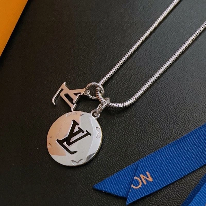 Louis Vuitton Necklaces MoistureWicking 251485