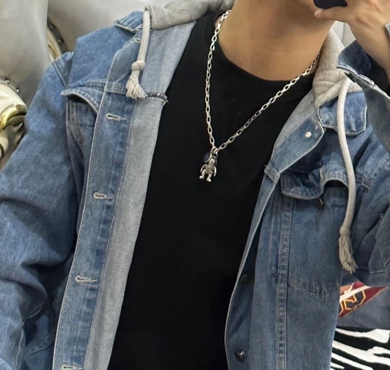 Louis Vuitton Necklaces TechFriendly 251497