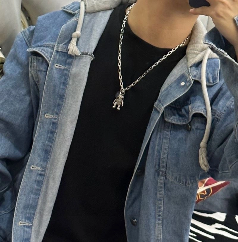 Louis Vuitton Necklaces TechFriendly 251497