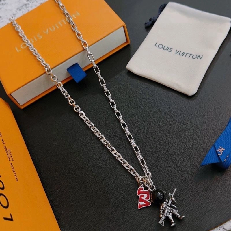 Chic Louis Vuitton Necklaces 251490