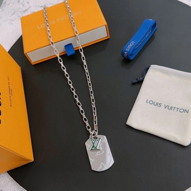 SoftTouch Louis Vuitton Necklaces 251484