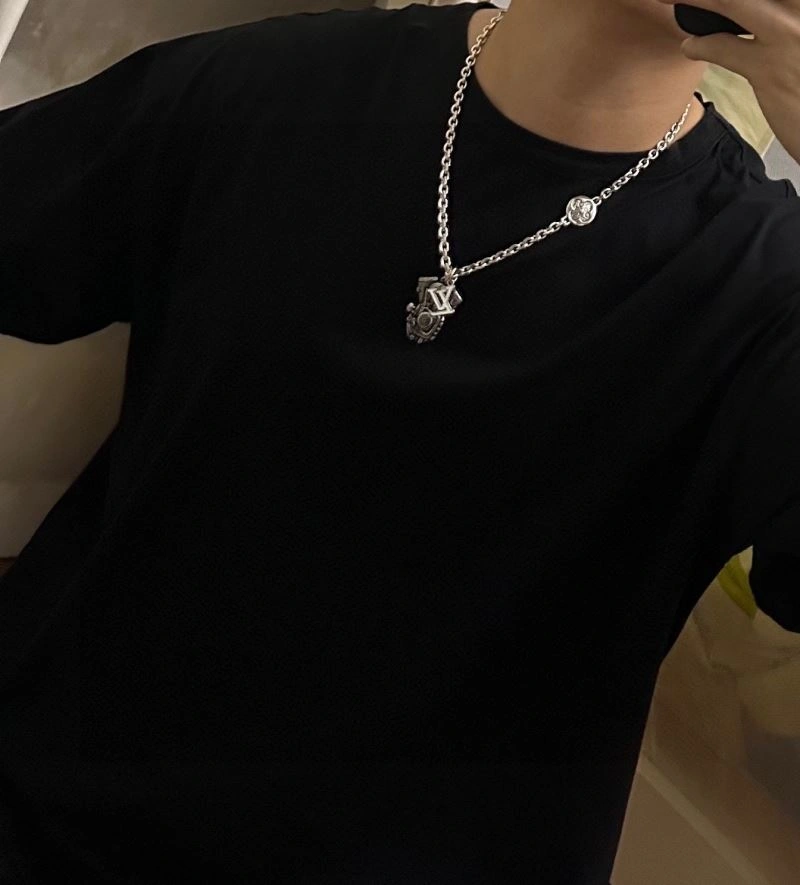 BestValue Louis Vuitton Necklaces 251510