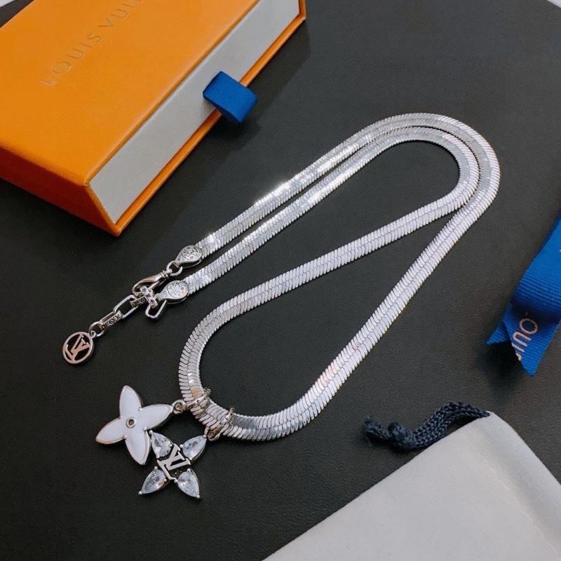 Louis Vuitton Necklaces SunProtective 251500