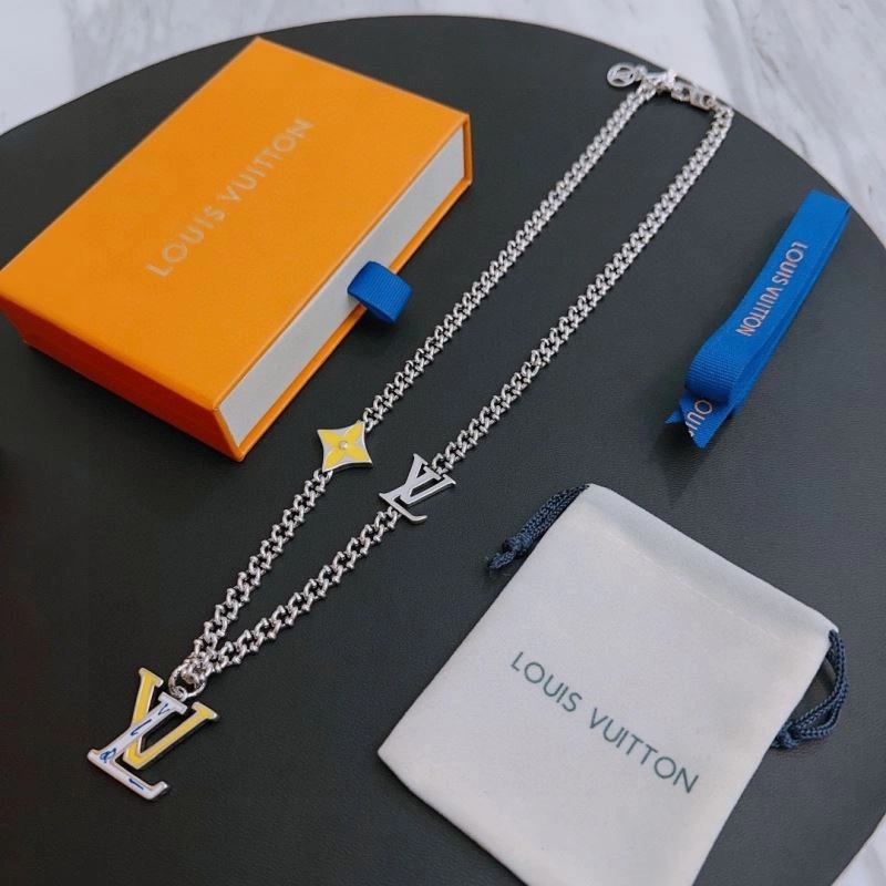 Louis Vuitton Necklaces Premium 251504