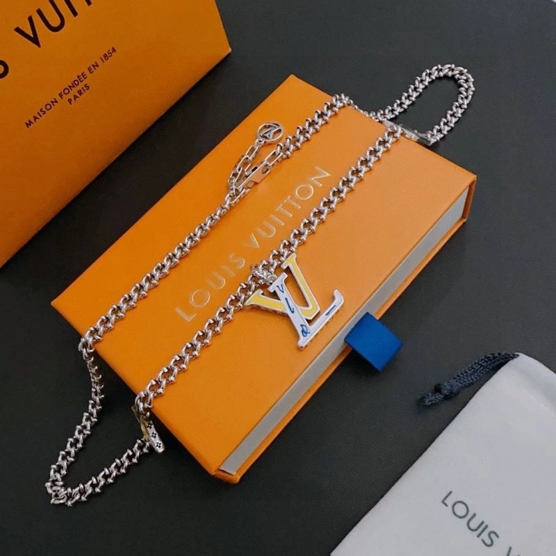 Louis Vuitton Necklaces Premium 251504