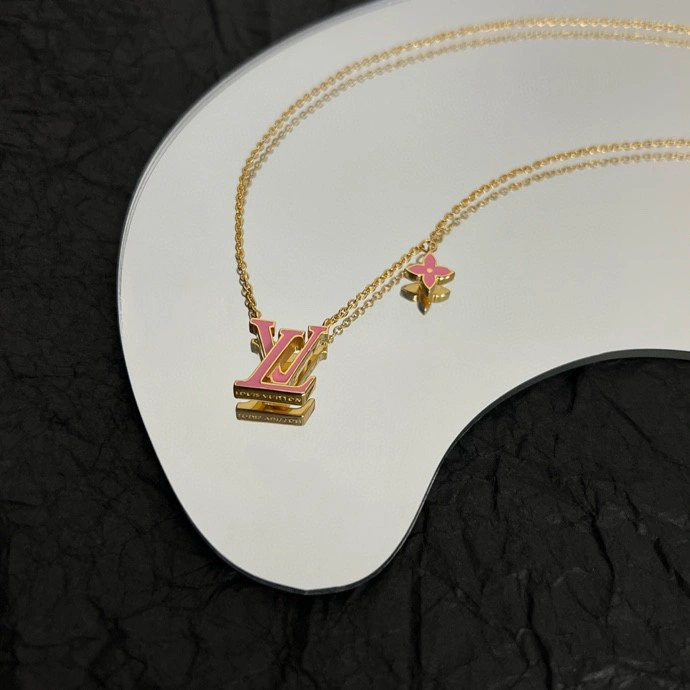 Louis Vuitton Necklaces AllSeason 251509