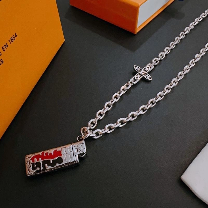 Packable Louis Vuitton Necklaces 251489