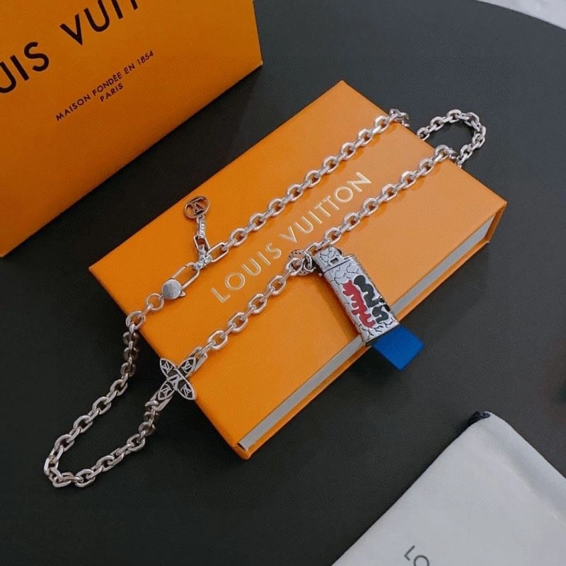 Packable Louis Vuitton Necklaces 251489