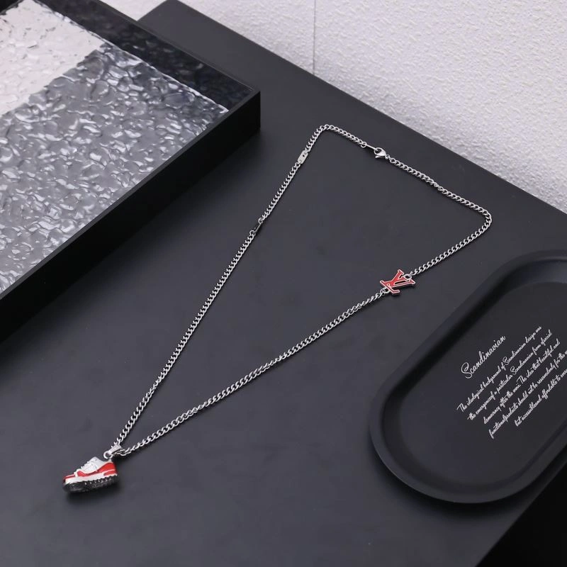 Louis Vuitton Necklaces Youthful 251491