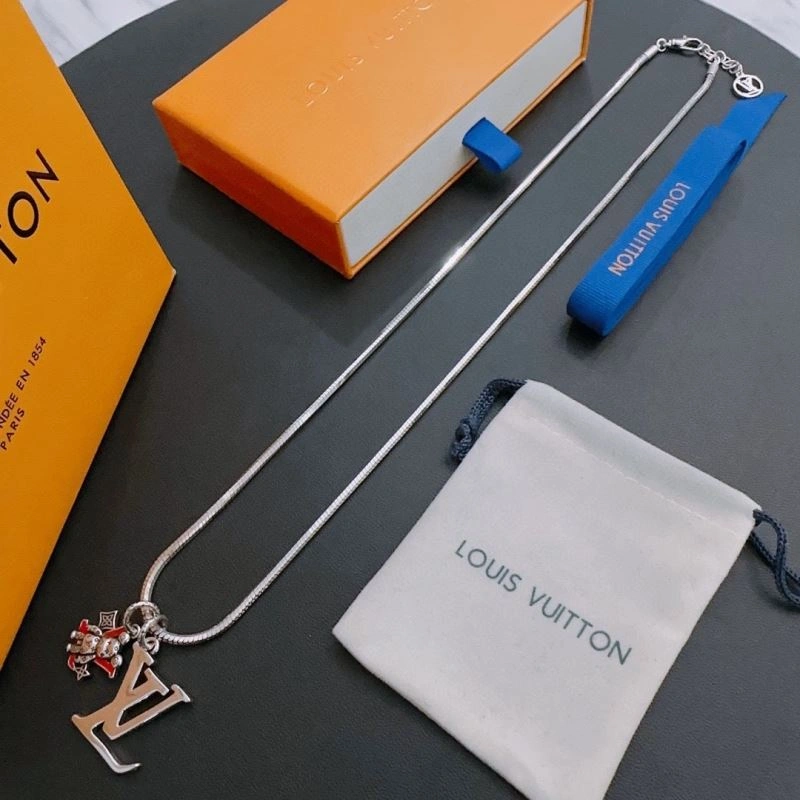 Stretchable Louis Vuitton Necklaces 251492