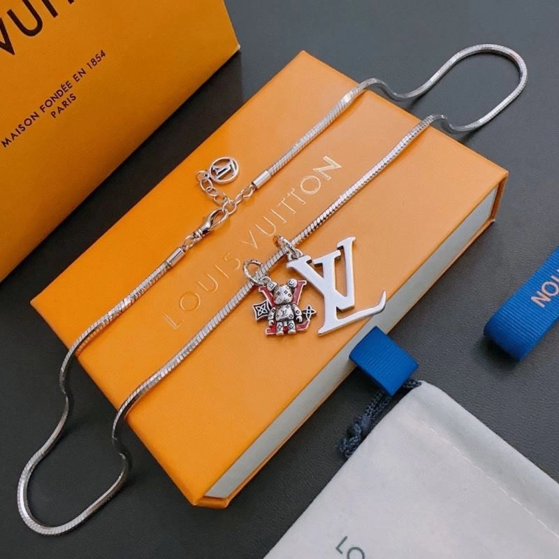 Stretchable Louis Vuitton Necklaces 251492