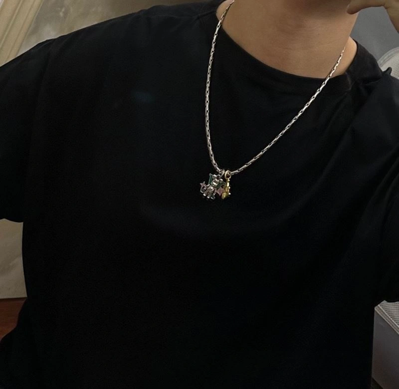 FreshLook Louis Vuitton Necklaces 251505