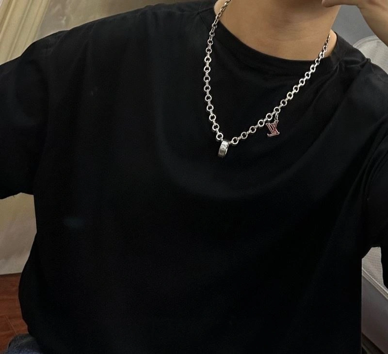 Modern Louis Vuitton Necklaces 251503
